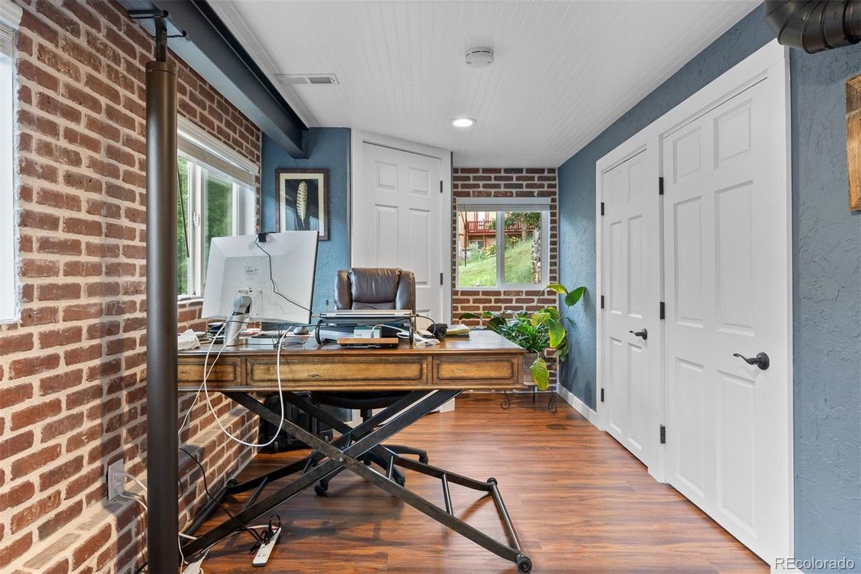 Home Office, Interior, Recessed Lighting, Stone Walls, Wood Texture Flooring