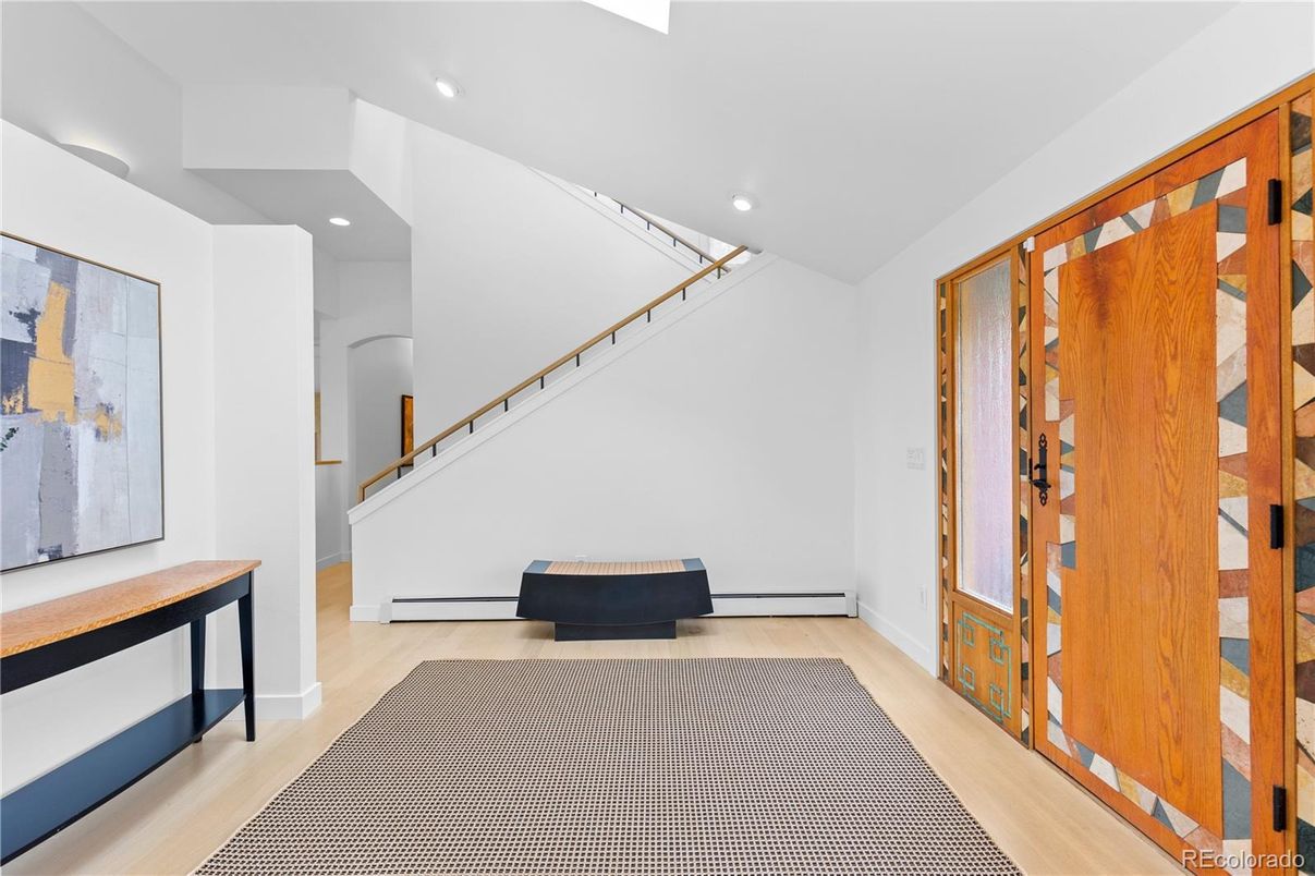 Interior, Recessed Lighting, Wood Texture Flooring