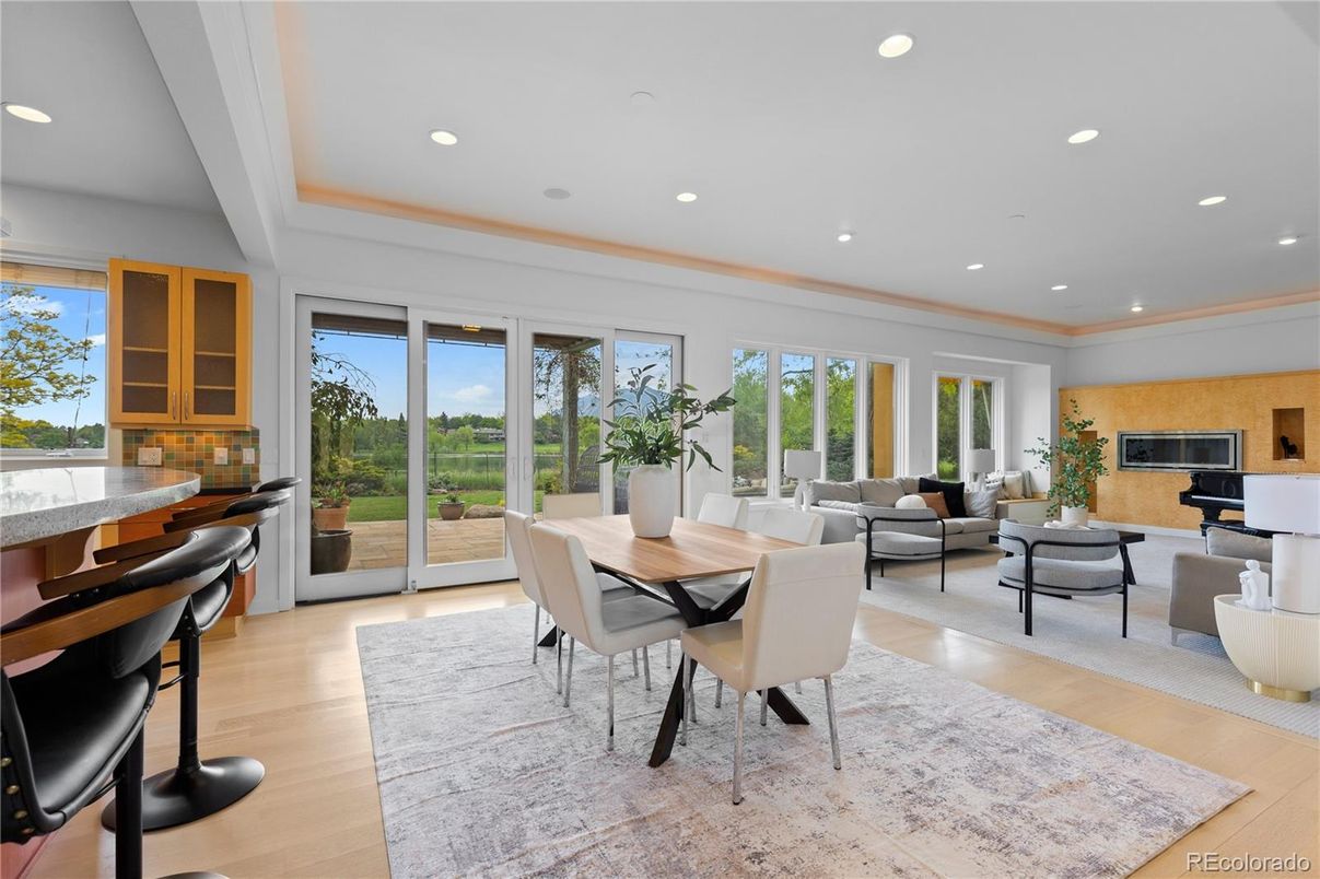Dining room, Interior, Living room, Recessed Lighting, Wood Texture Flooring