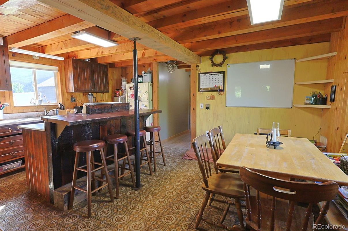 Dining room, Interior, Kitchen, Wooden Beams, Wooden Ceilings, Wooden Walls