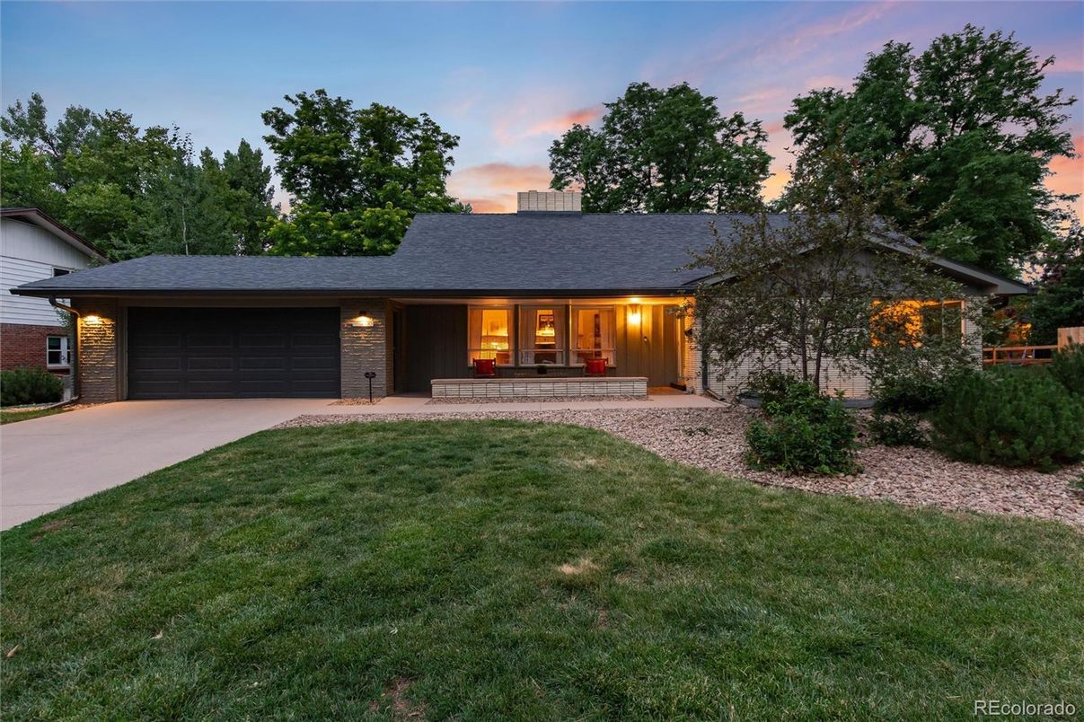 Attached, Backyard, Exterior, Facade, Brick Facade, Ranch