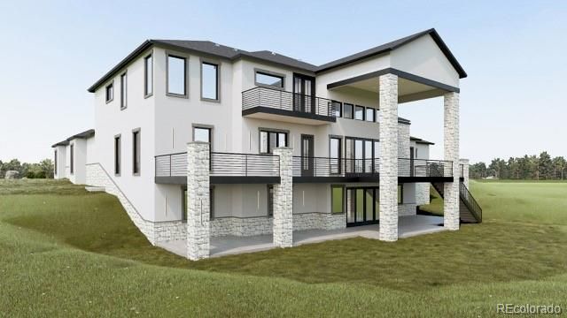 Backyard, Exterior, Facade, Modern