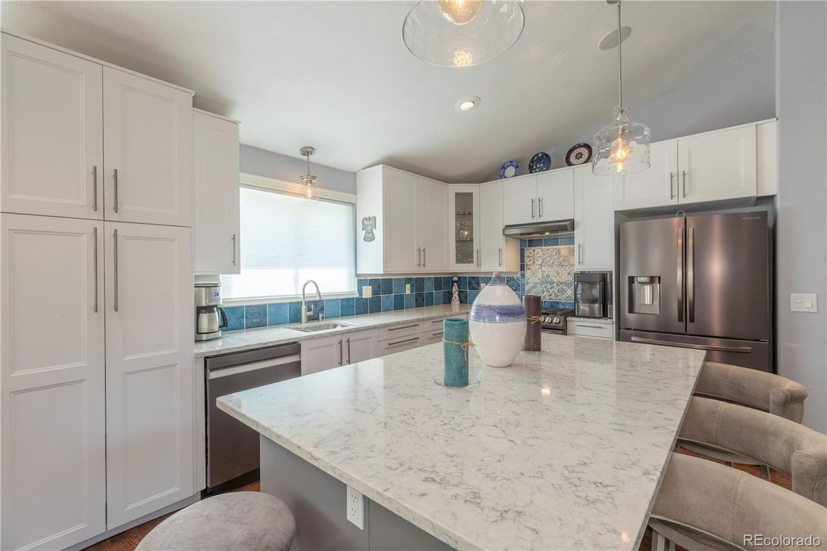 Interior, Kitchen, Pendant Lights, Recessed Lighting, Stainless Steel Appliances