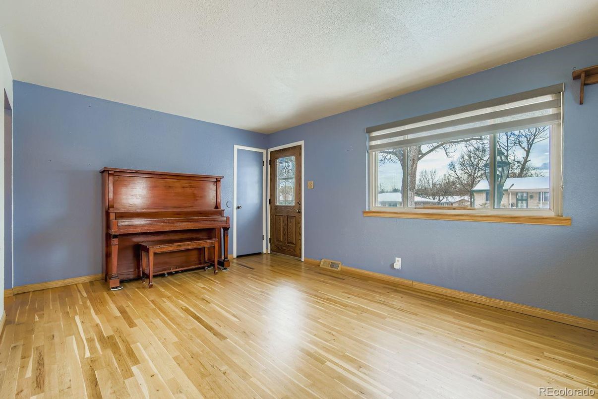 Interior, Piano, Wood Texture Flooring