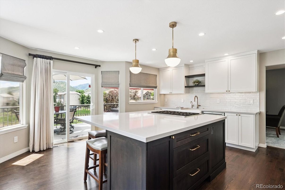 Interior, Kitchen, Pendant Lights, Recessed Lighting, Wood Texture Flooring
