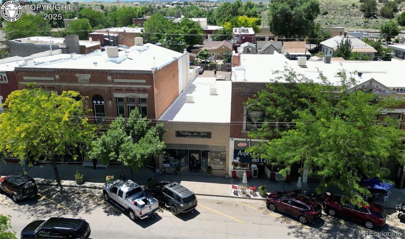 Exterior, Drone