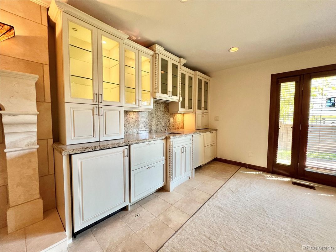 Interior, Kitchen, Recessed Lighting