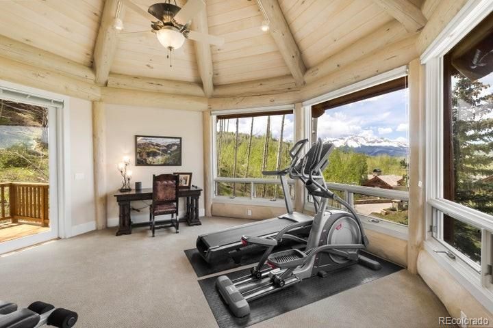 Fitness Equipment, Interior, Recessed Lighting, Wooden Beams, Wooden Ceilings