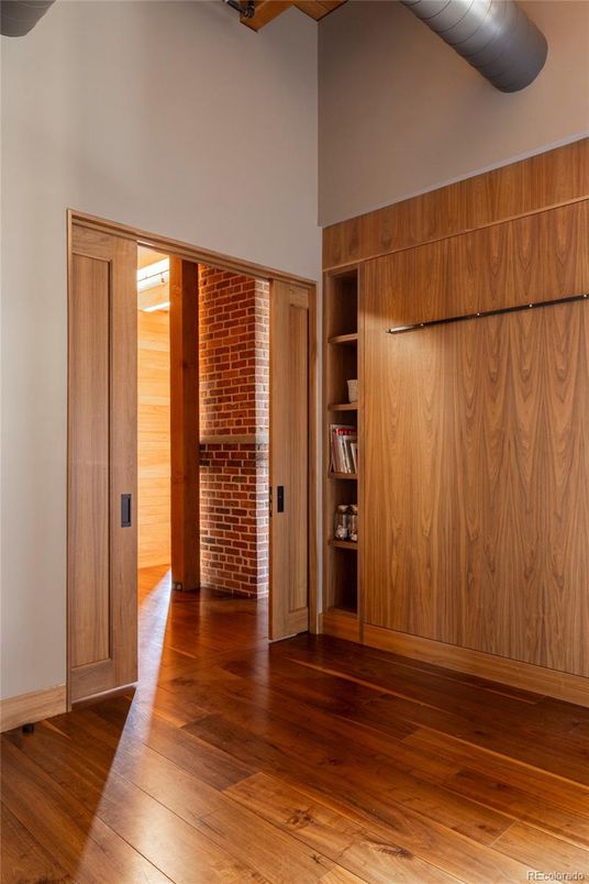 Empty room, Interior, Stone Walls, Wood Texture Flooring, Wooden Walls