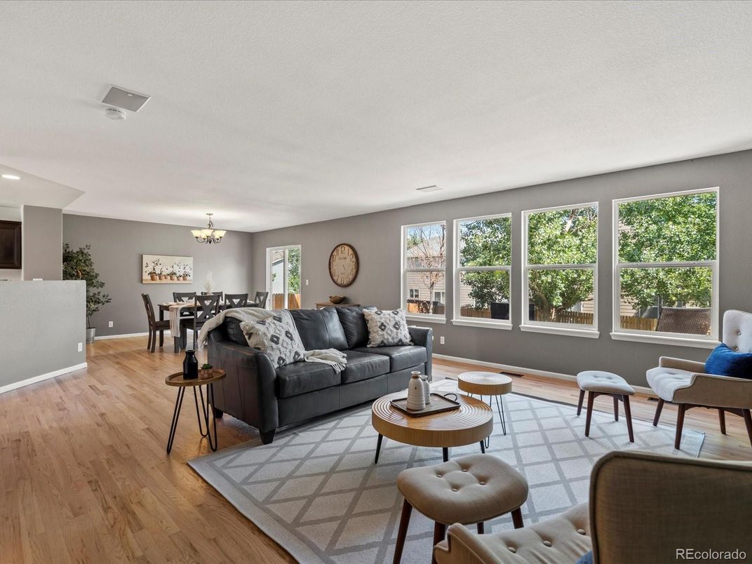 Chandelier, Dining room, Interior, Living room, Recessed Lighting, Wood Texture Flooring