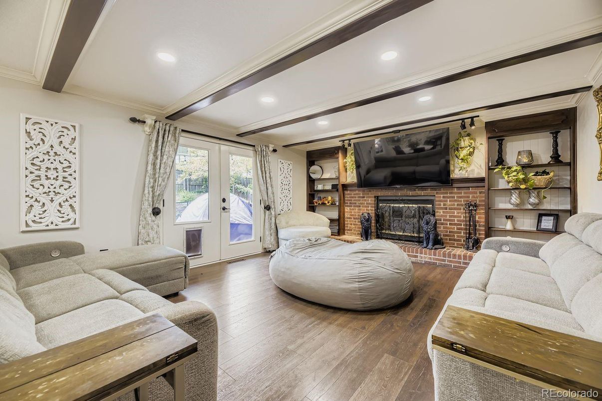 Fireplace, Interior, Living room, Recessed Lighting, Wood Texture Flooring