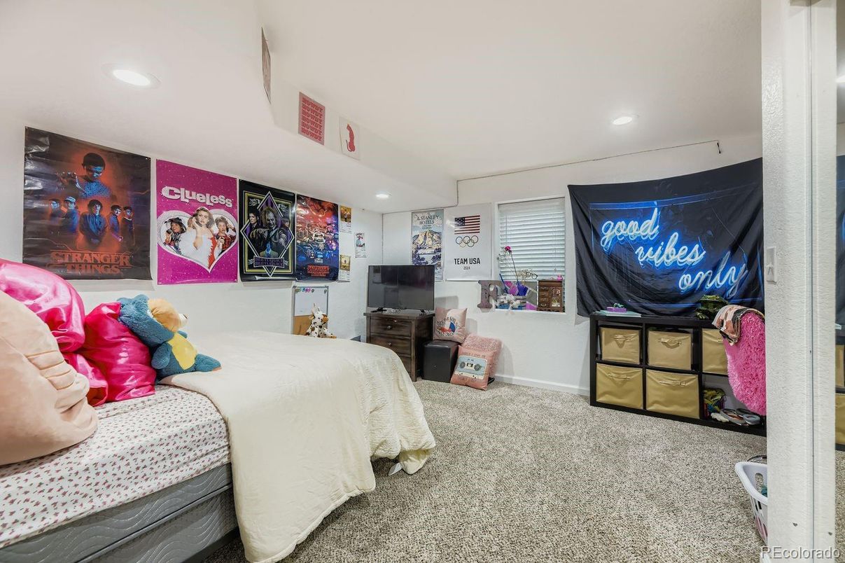 Bedroom, Interior, Recessed Lighting