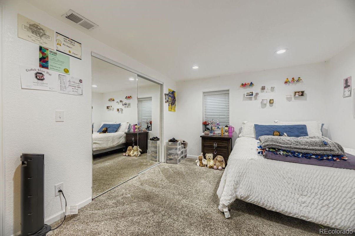 Bedroom, Interior, Recessed Lighting