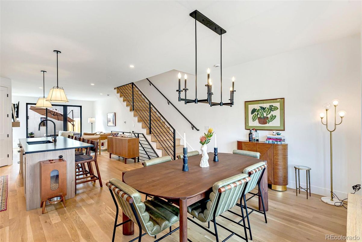 Dining room, Interior, Kitchen, Pendant Lights, Recessed Lighting, Wood Texture Flooring