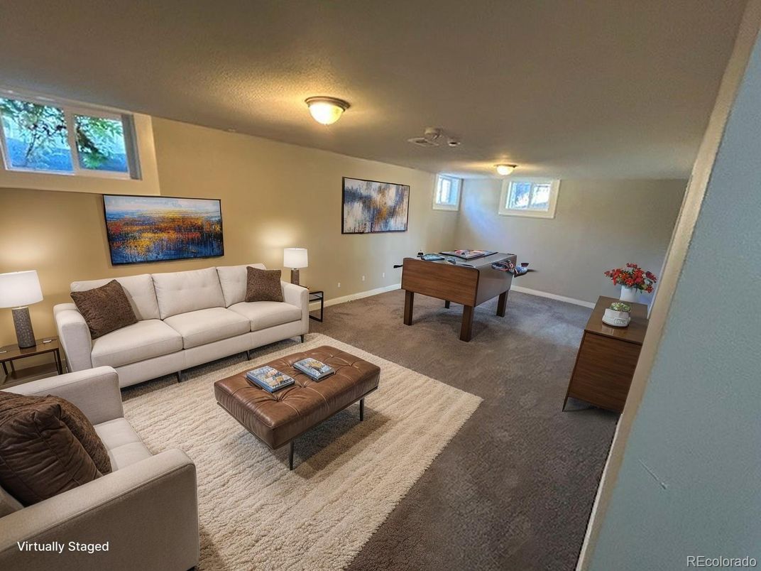 Game Room, Interior, Living room