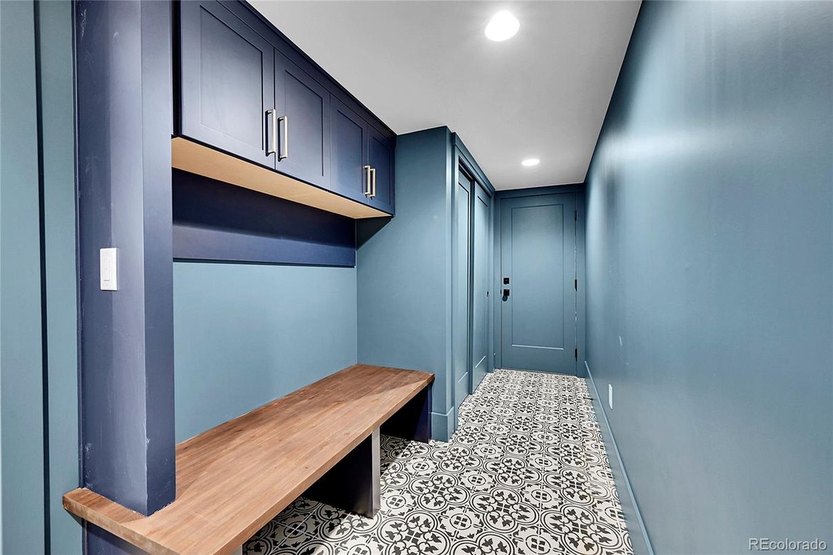 Interior, Recessed Lighting