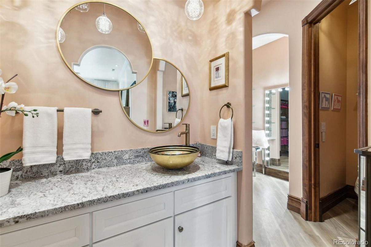 Bathroom, Dual Sink Vanities, Interior, Pendant Lights, Wood Texture Flooring