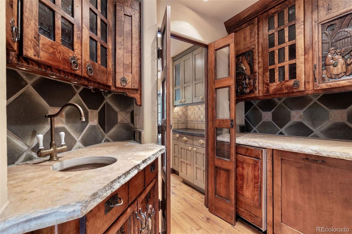 Interior, Kitchen, Wood Texture Flooring