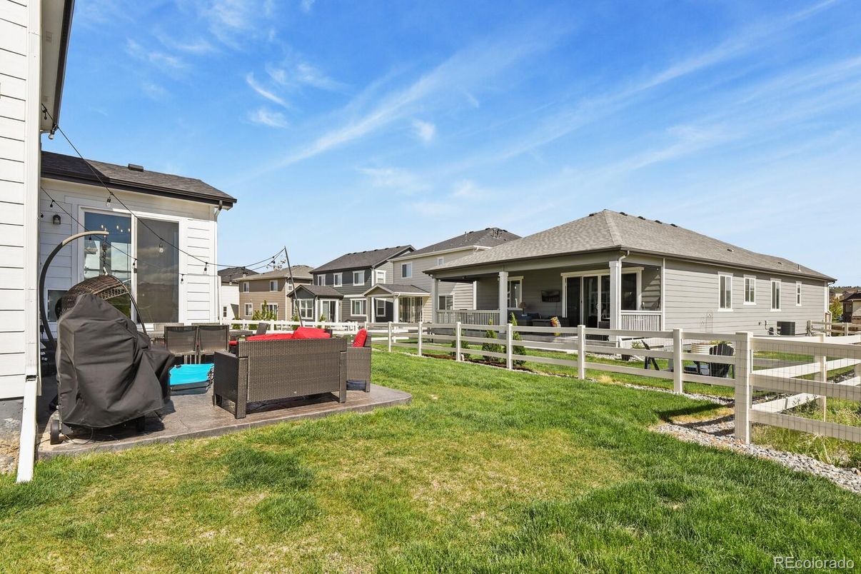 Backyard, Exterior, Hot Tub