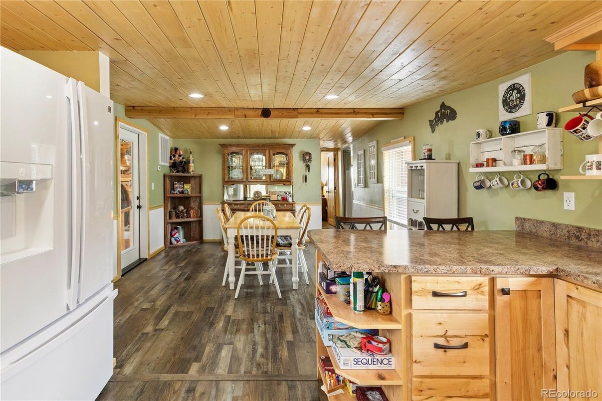 Dining room, Interior, Recessed Lighting, Wooden Ceilings, Wood Texture Flooring