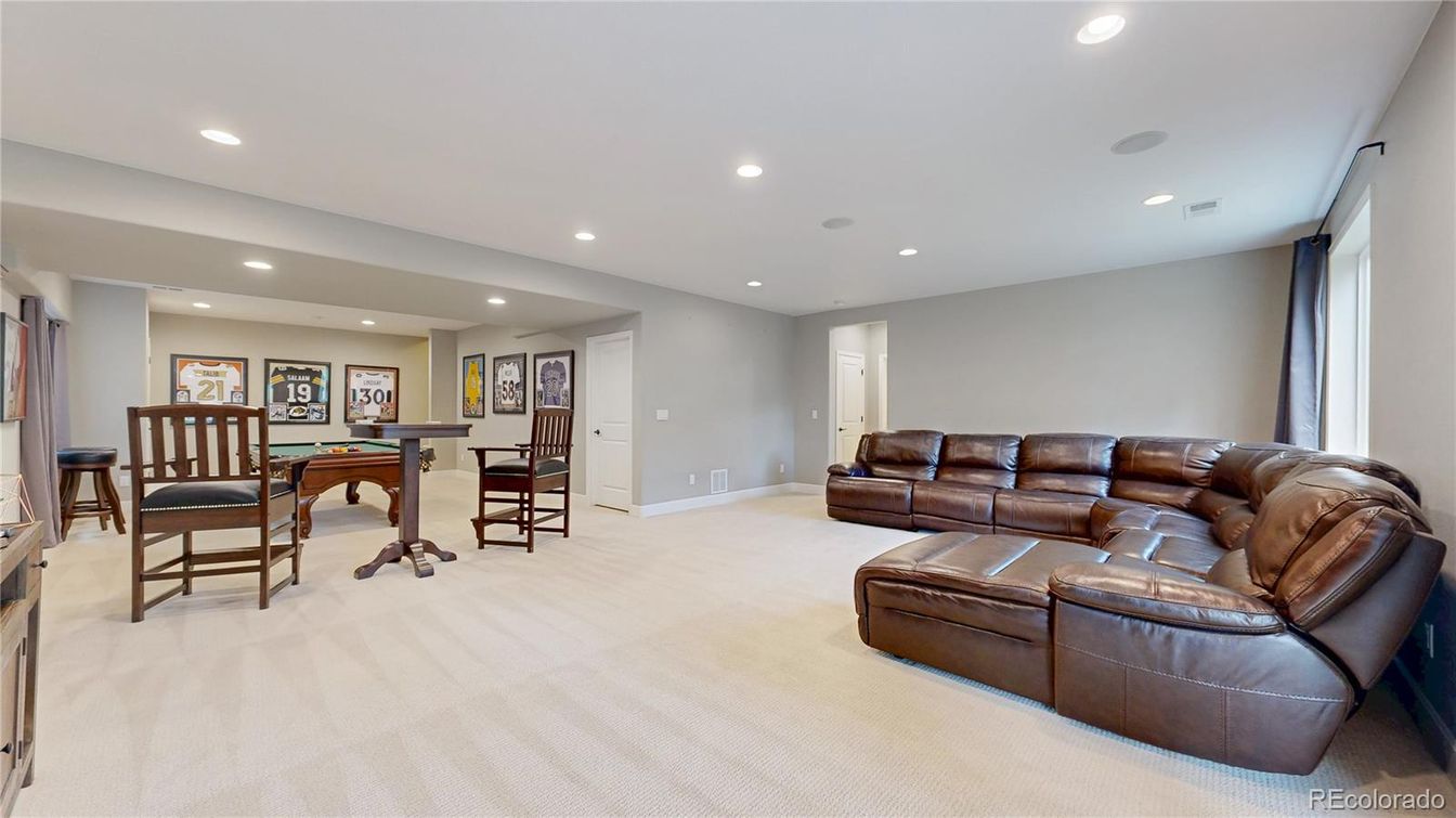 Game Room, Interior, Living room, Recessed Lighting