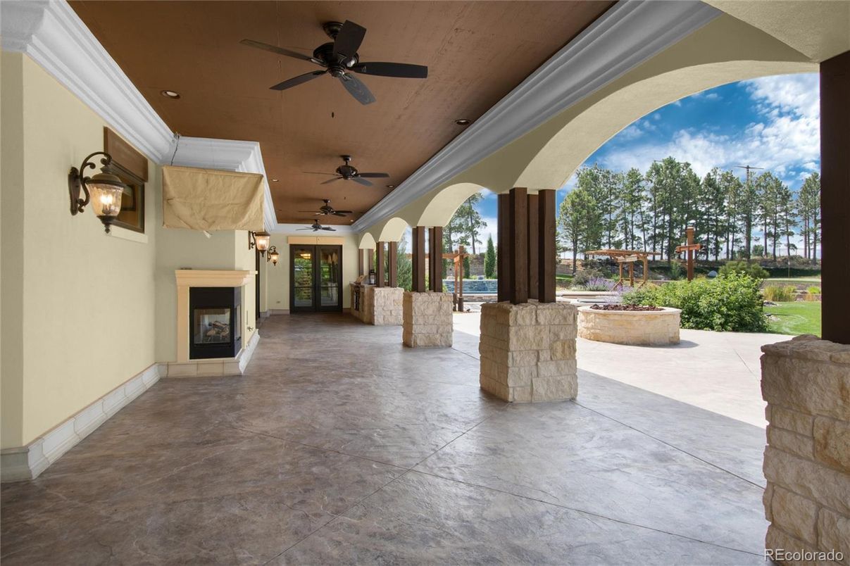 Exterior, Fireplace