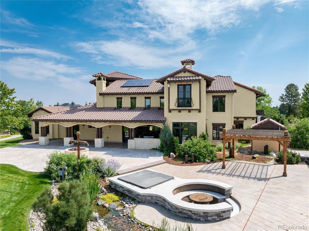 Backyard, Exterior, Facade, Solar Panels, Mediterranean