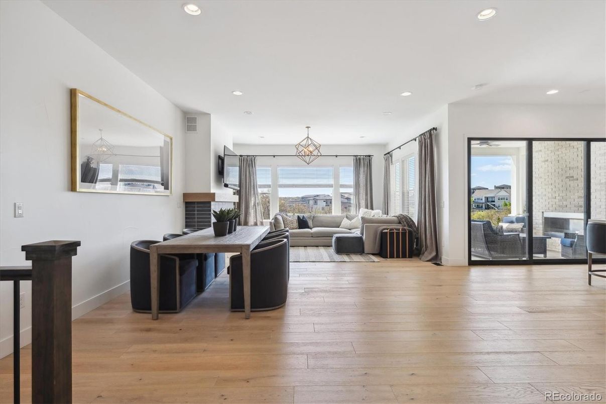 Dining room, Interior, Living room, Pendant Lights, Recessed Lighting, Wood Texture Flooring