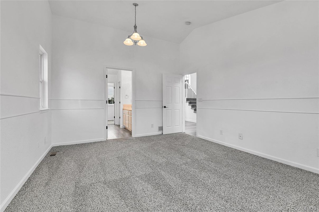 Bathroom, Empty room, Interior, Pendant Lights