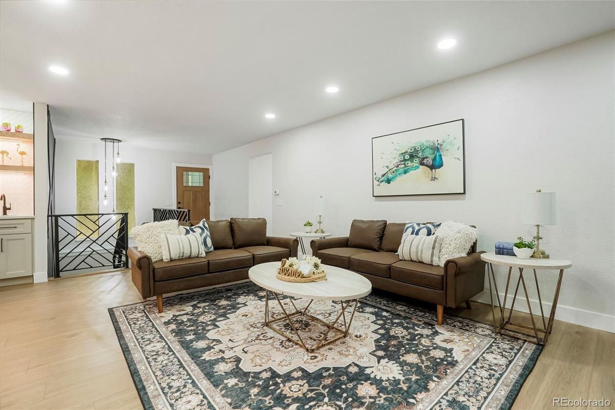 Interior, Living room, Recessed Lighting, Wood Texture Flooring