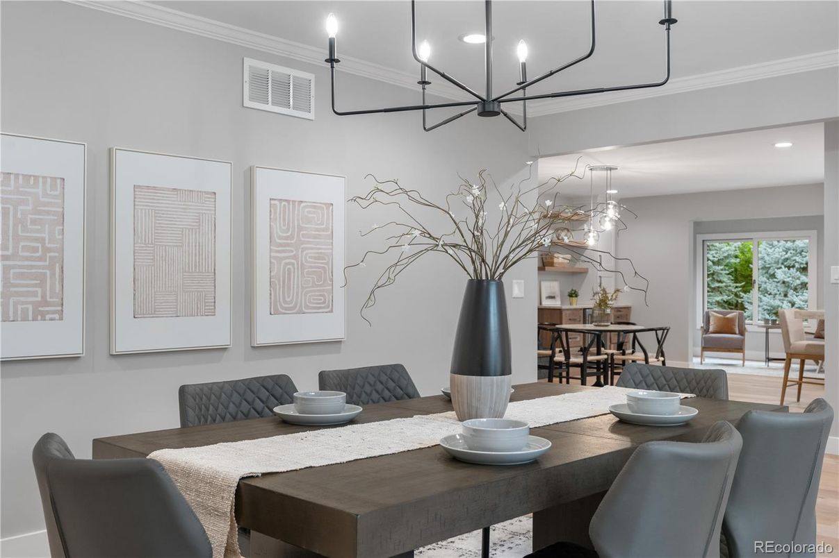 Chandelier, Dining room, Interior, Pendant Lights, Recessed Lighting, Wood Texture Flooring