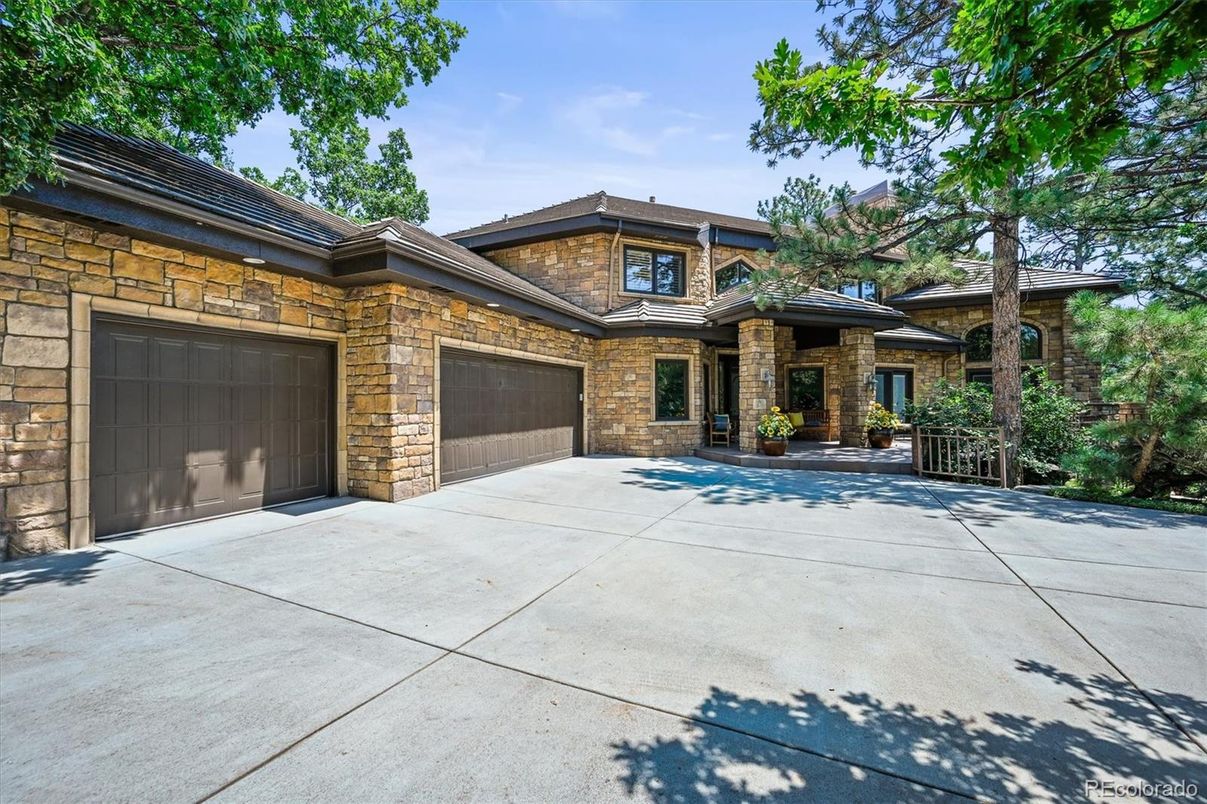 Attached, Exterior, Facade, Brick Facade, Mediterranean