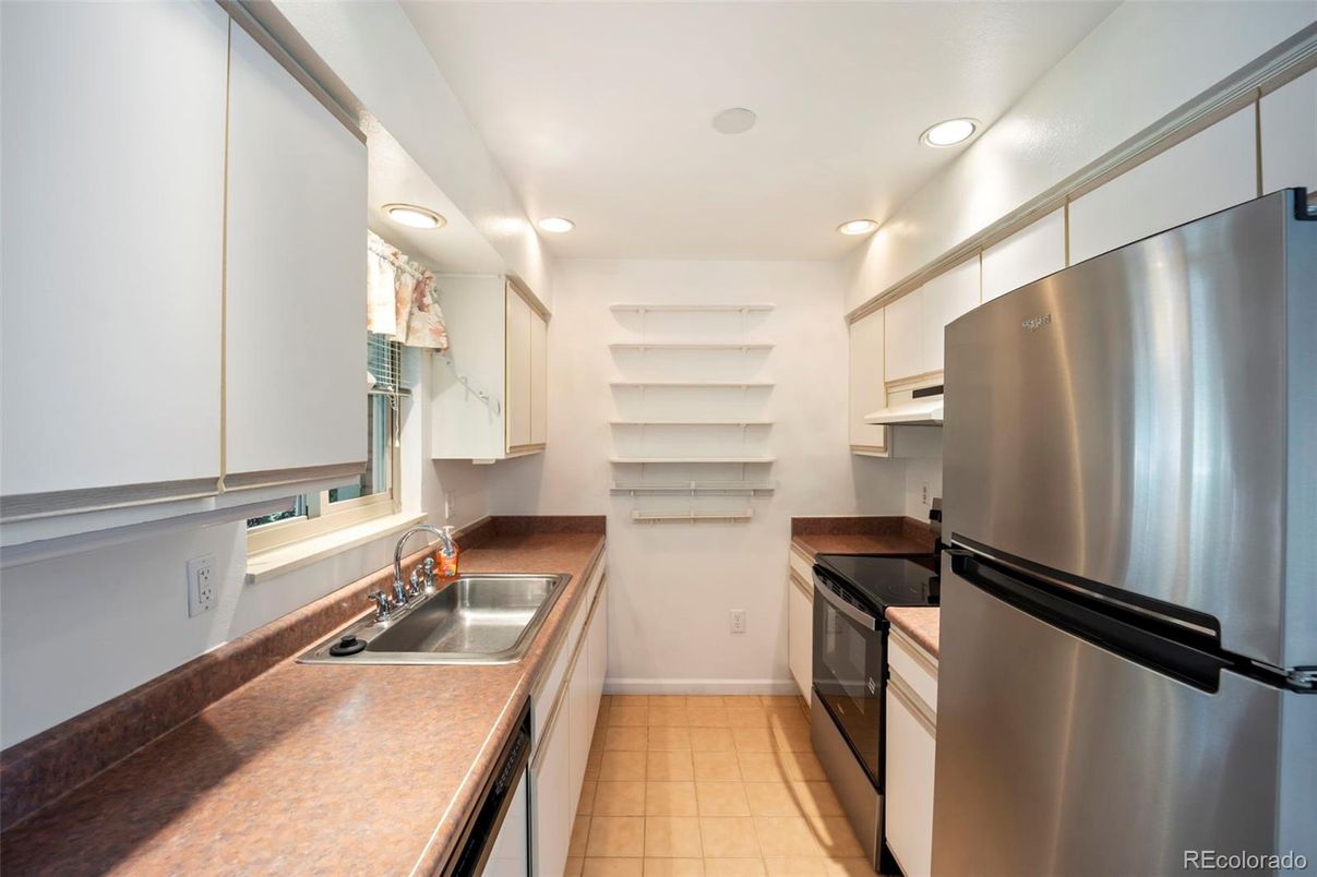 Interior, Kitchen, Recessed Lighting