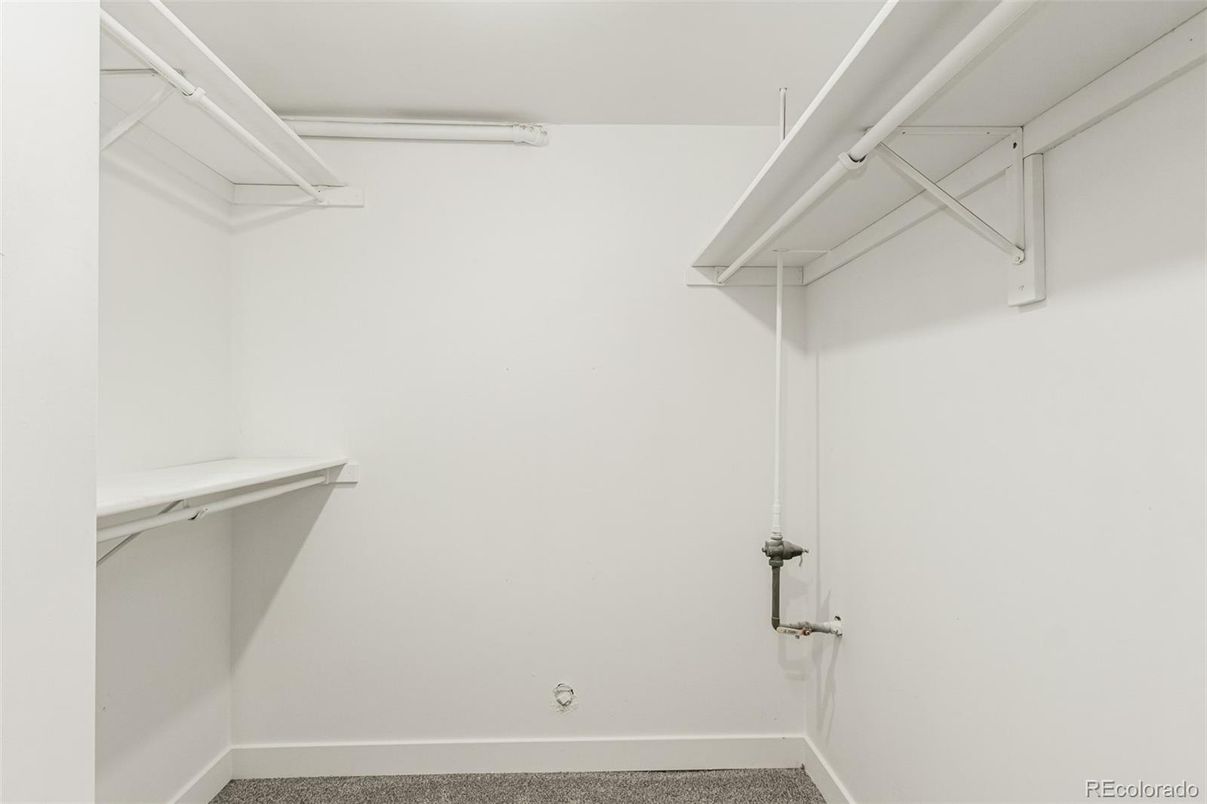 Interior, Walk-in Closets