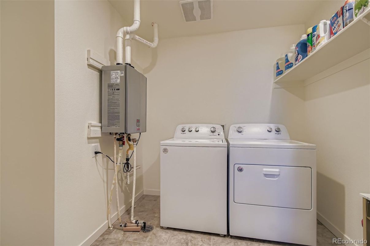 Interior, Washer