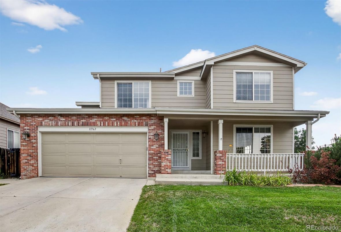 Attached, Exterior, Facade, Brick Facade, American Craftsman