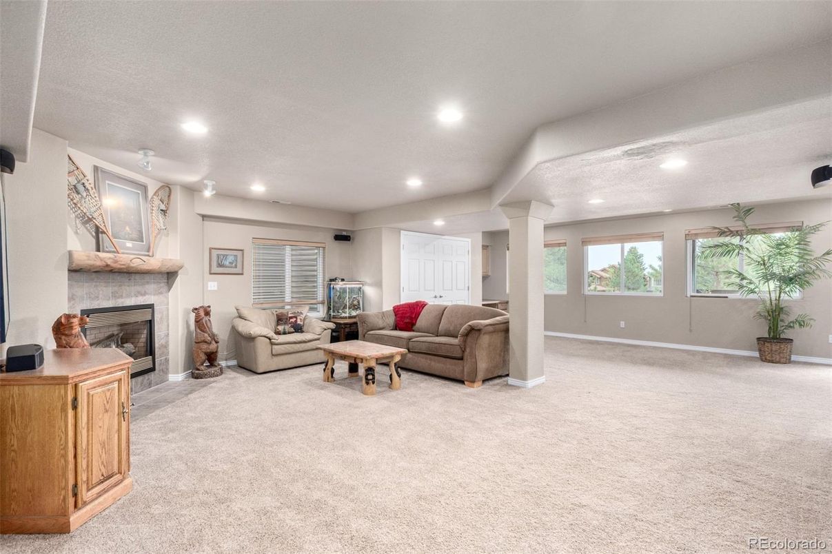 Fireplace, Interior, Living room, Recessed Lighting