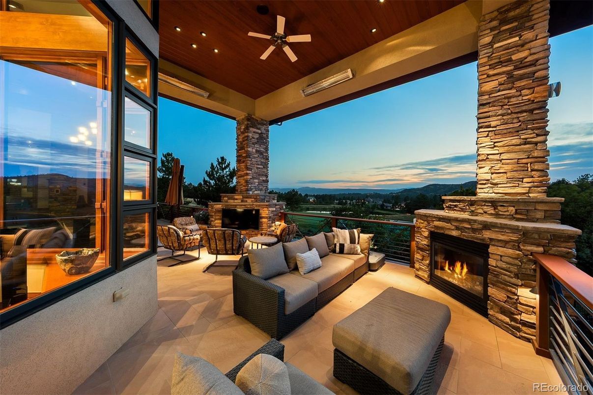 Exterior, Fireplace, Recessed Lighting