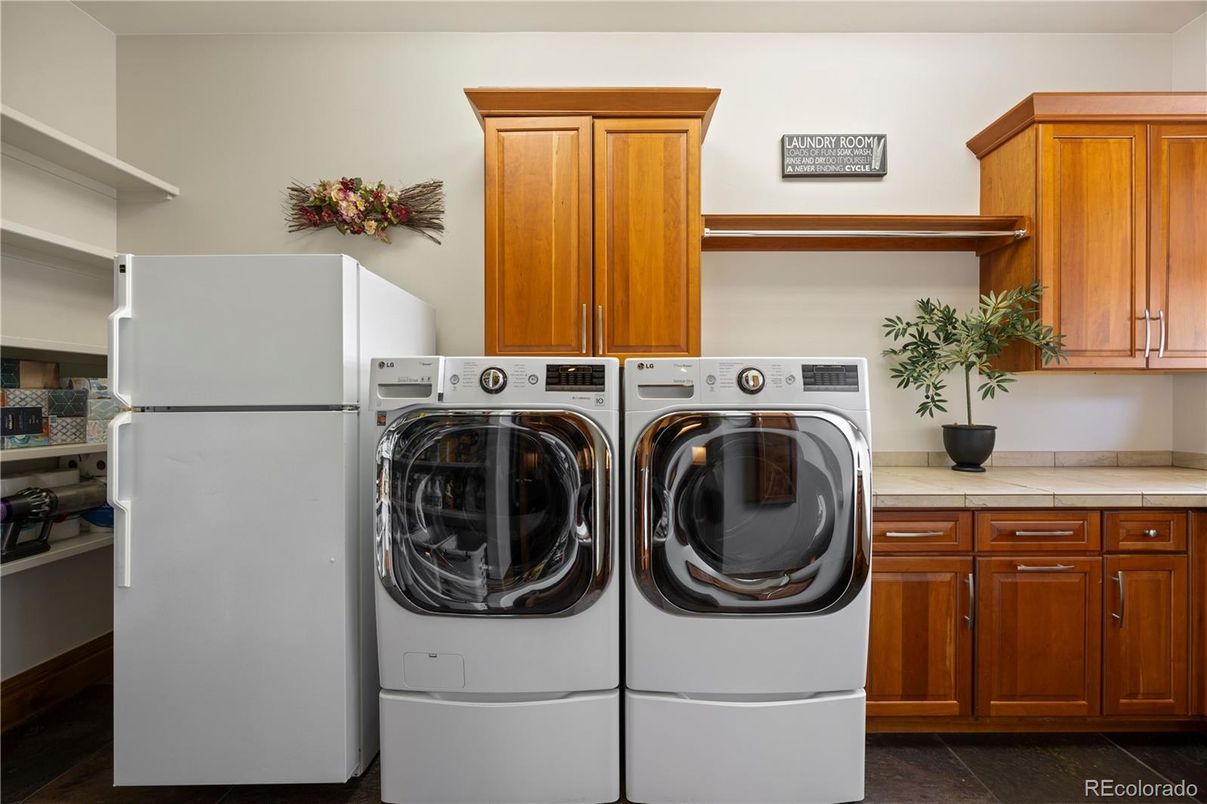 Interior, Washer