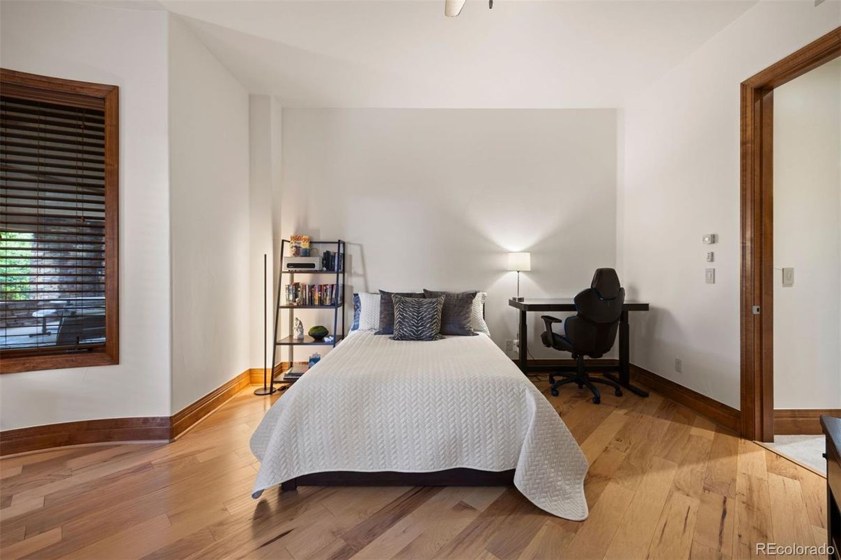 Bedroom, Home Office, Interior, Wood Texture Flooring