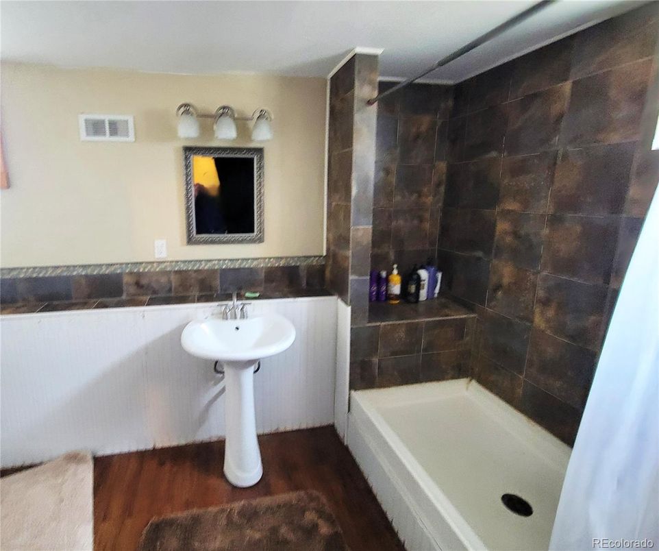 Bathroom, Interior, Wood Texture Flooring