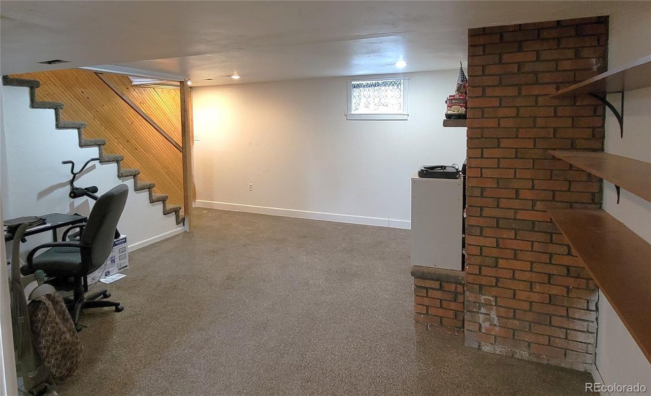 Home Office, Interior, Recessed Lighting, Stone Walls