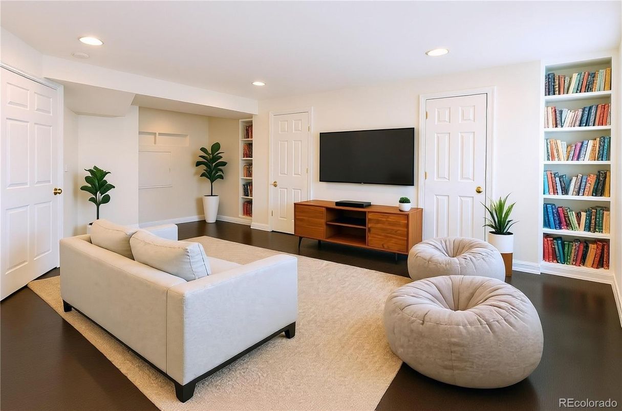 Interior, Living room, Recessed Lighting