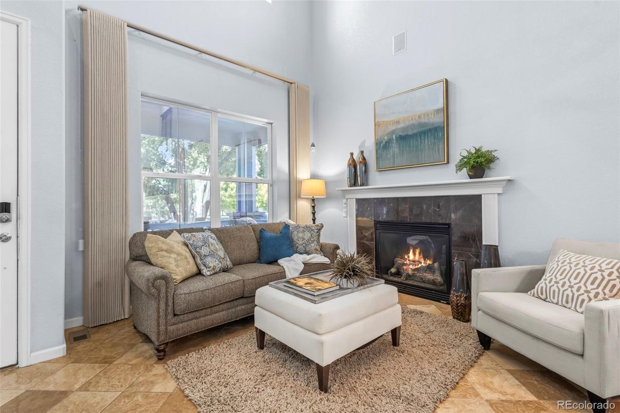 Fireplace, Interior, Living room