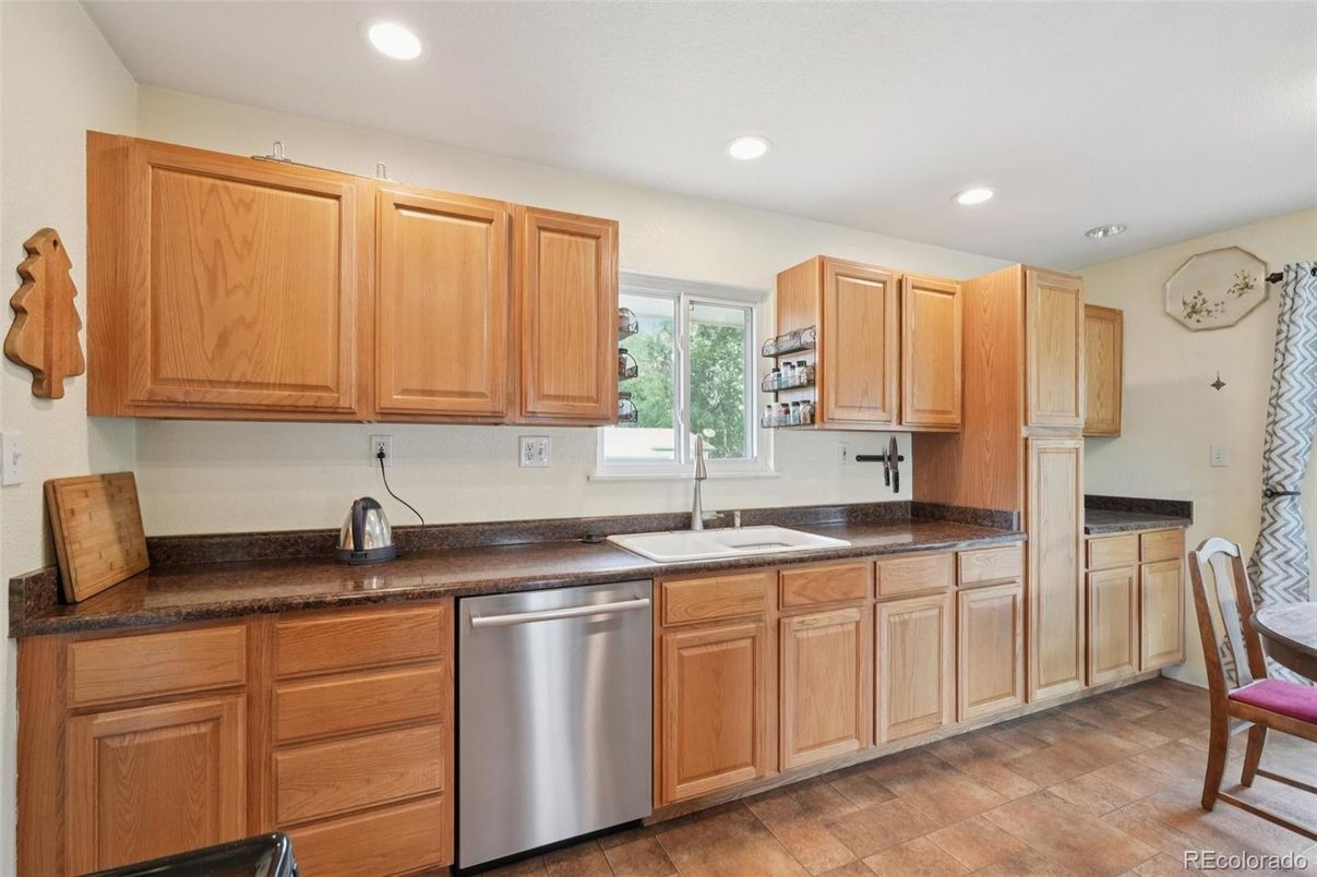 Interior, Kitchen, Recessed Lighting