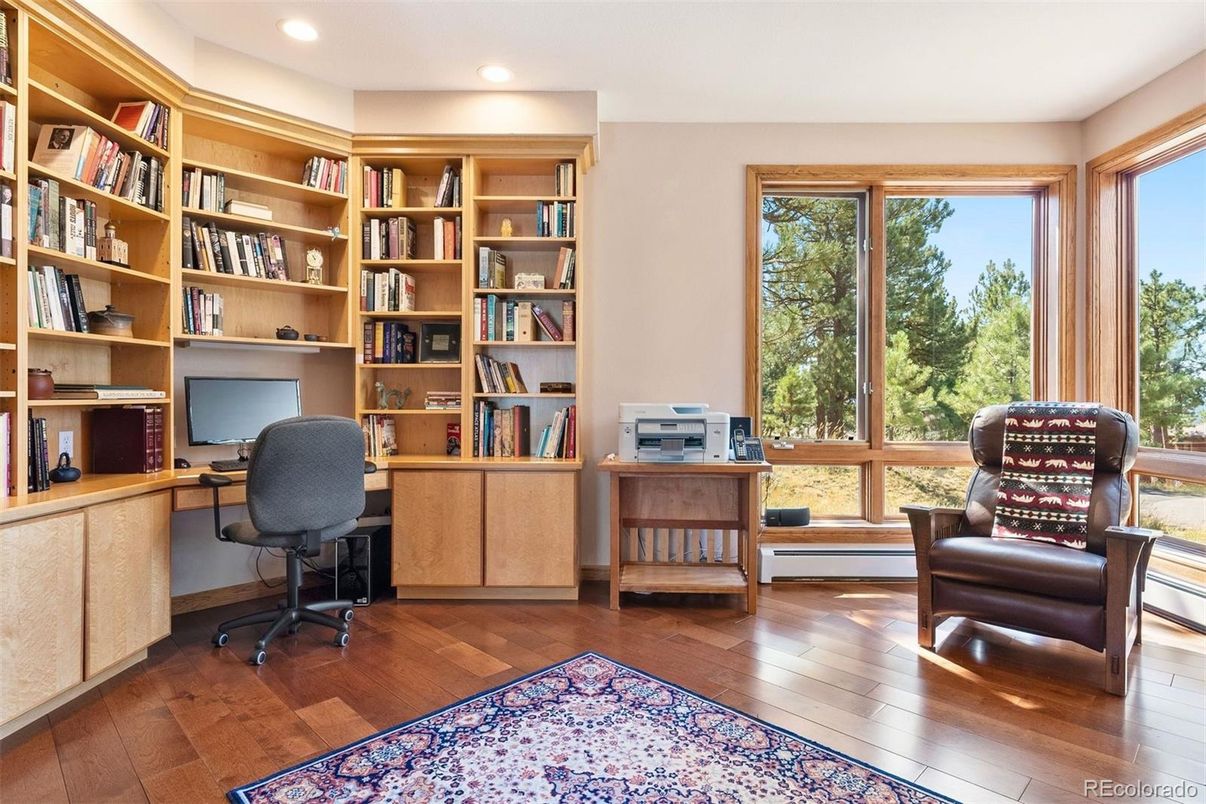 Home Office, Interior, Recessed Lighting, Wood Texture Flooring