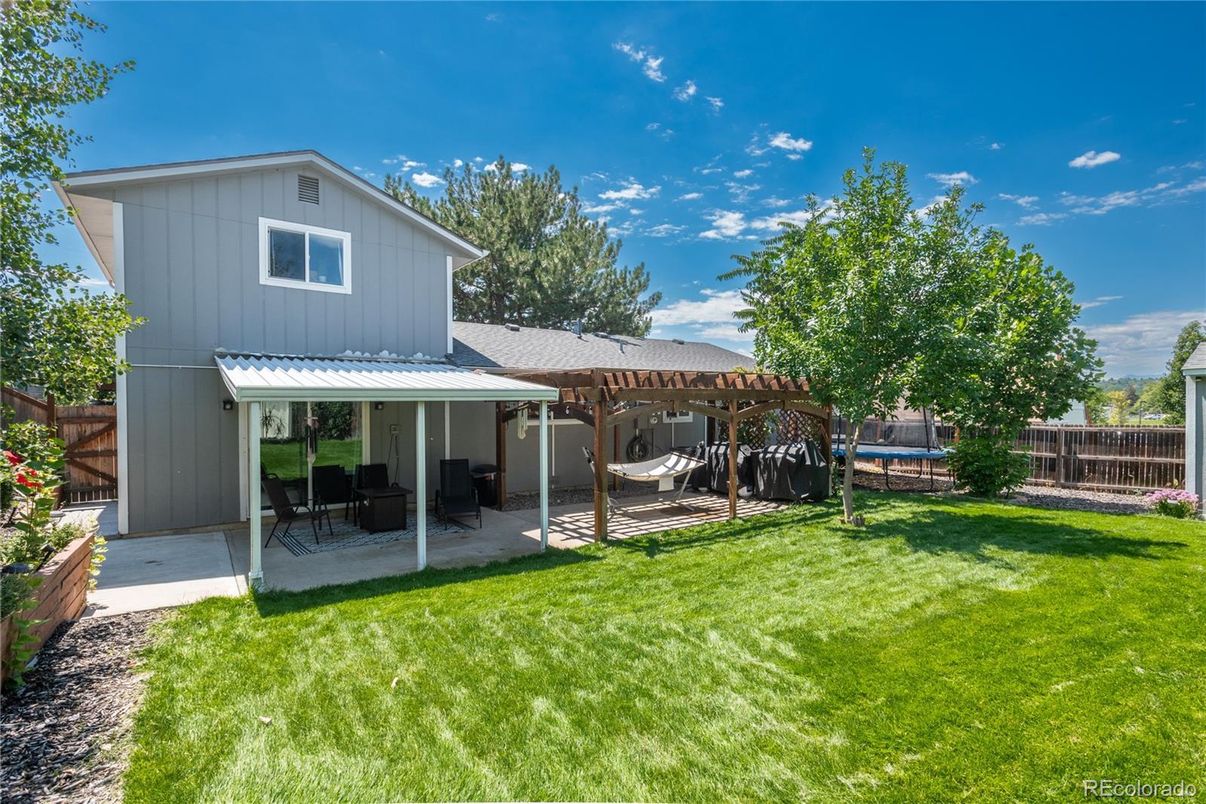 Backyard, Exterior, Playground