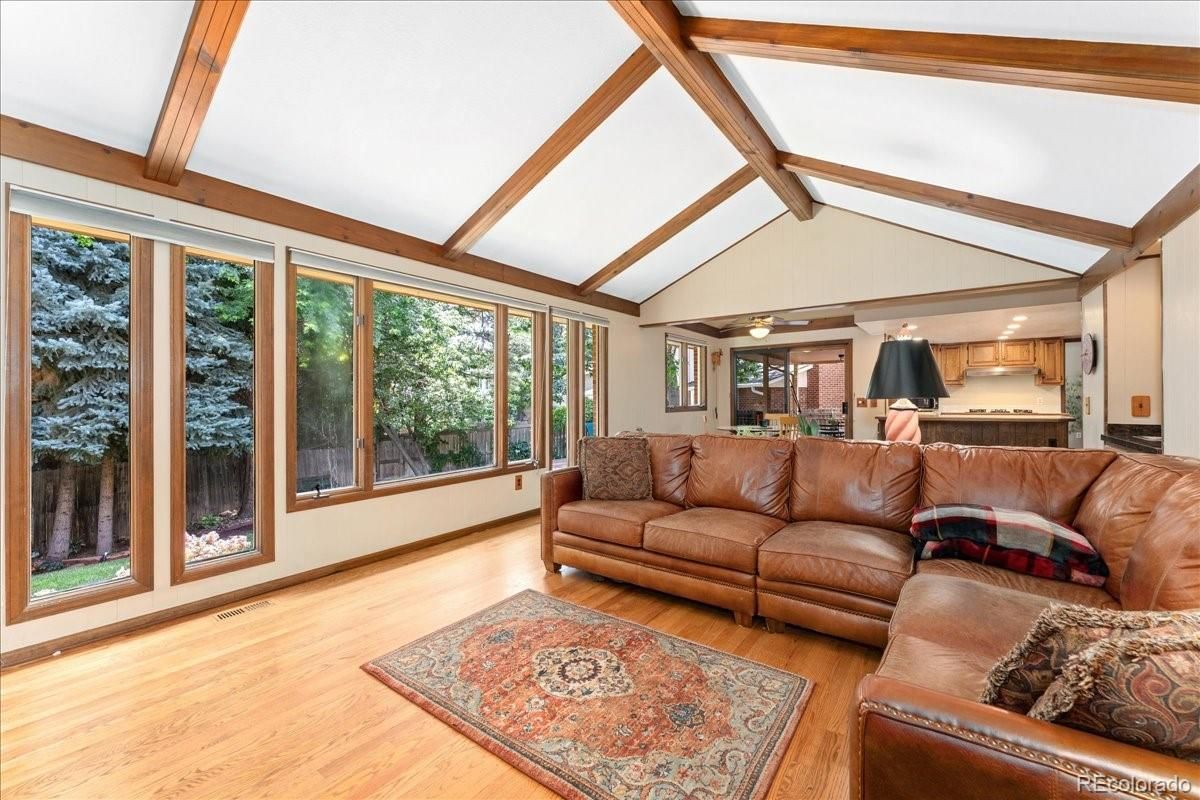 Interior, Kitchen, Living room, Recessed Lighting, Wooden Beams, Wood Texture Flooring