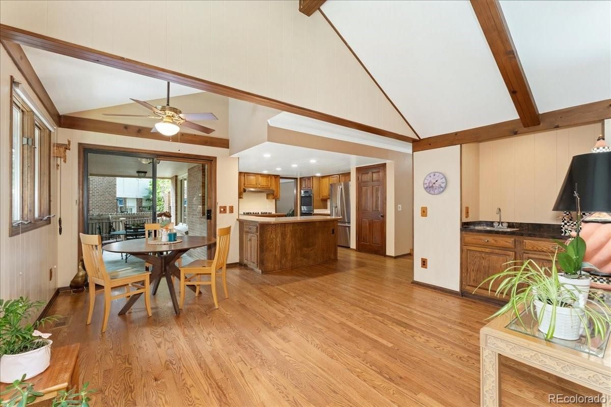 Dining room, Interior, Kitchen, Recessed Lighting, Wooden Beams, Wood Texture Flooring