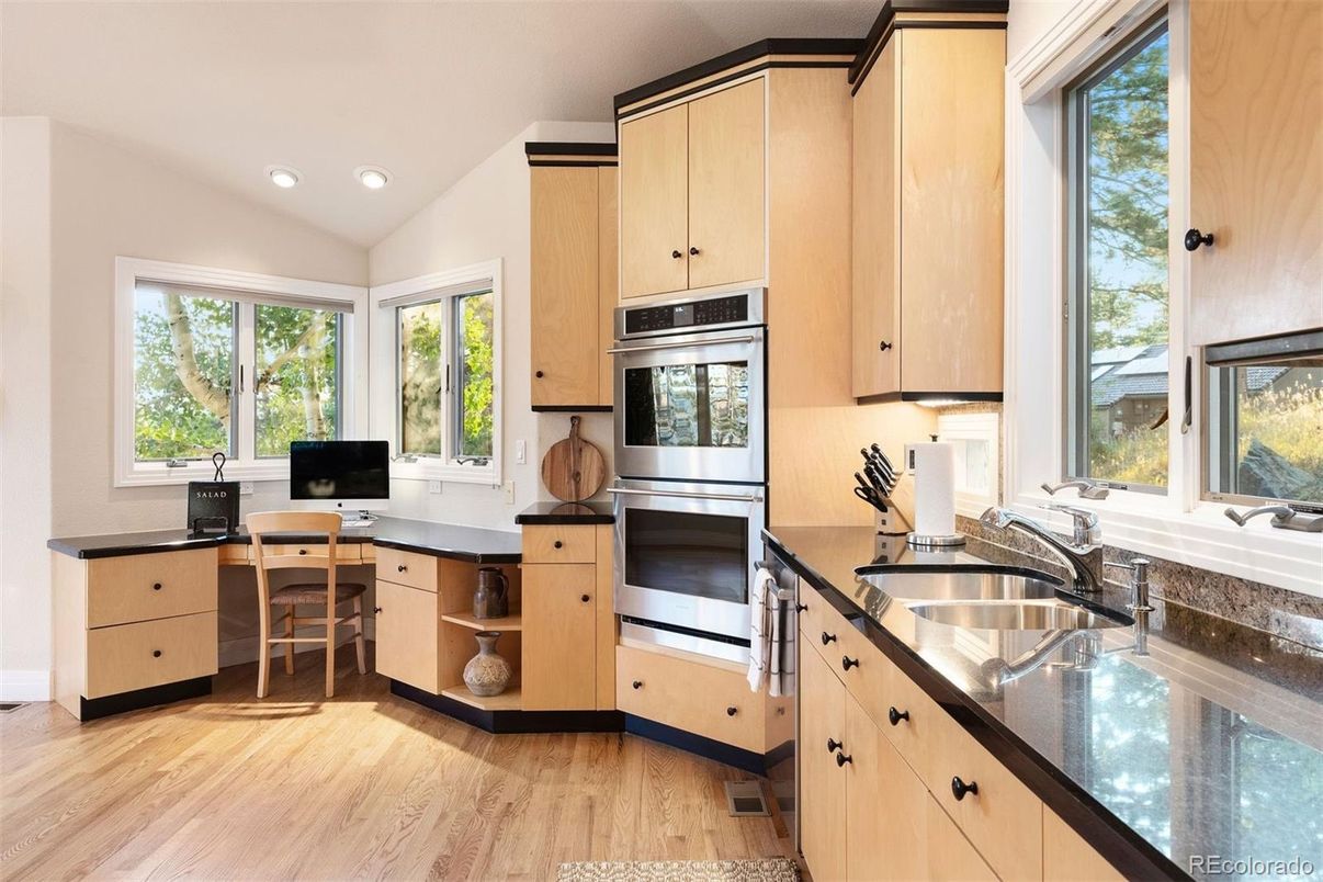 Home Office, Interior, Kitchen, Recessed Lighting, Wood Texture Flooring